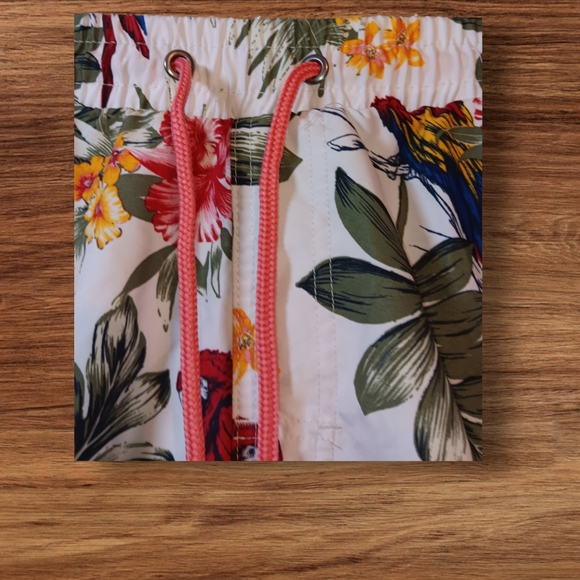 Club Room White Tropical Print Swim Trunks - Picture 5 of 7